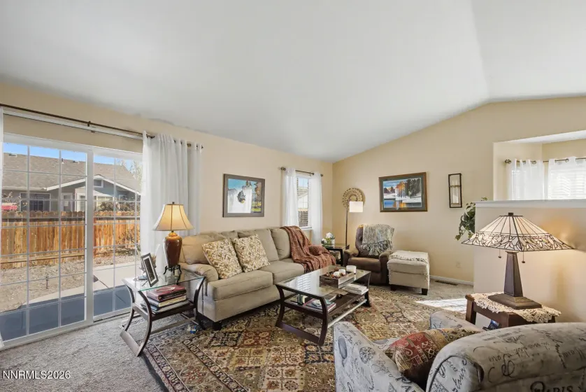 358 Dianna, Fallon, Nevada 89406, 3 Bedrooms Bedrooms, ,2 BathroomsBathrooms,Residential,Residential,Dianna,260003310