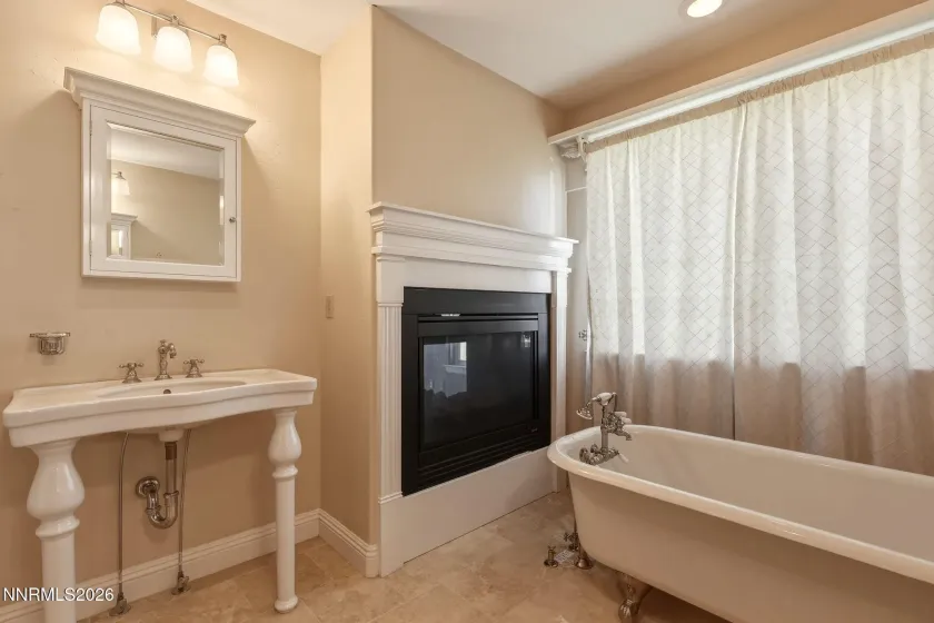 5605 Meacham, Washoe Valley, Nevada 89704, 3 Bedrooms Bedrooms, ,2 BathroomsBathrooms,Residential,Residential,Meacham,260003314