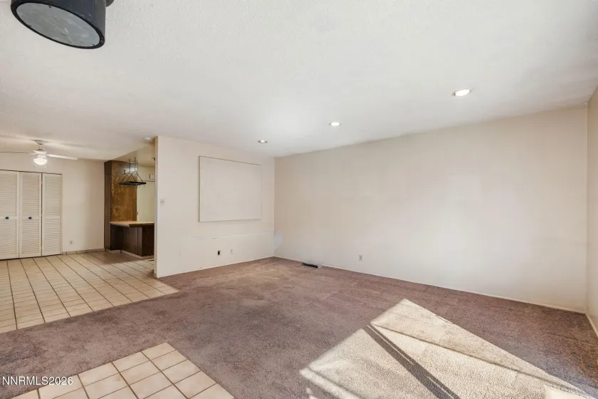 690 Lyyski, Sparks, Nevada 89431, 4 Bedrooms Bedrooms, ,2 BathroomsBathrooms,Residential,Residential,Lyyski,260003317