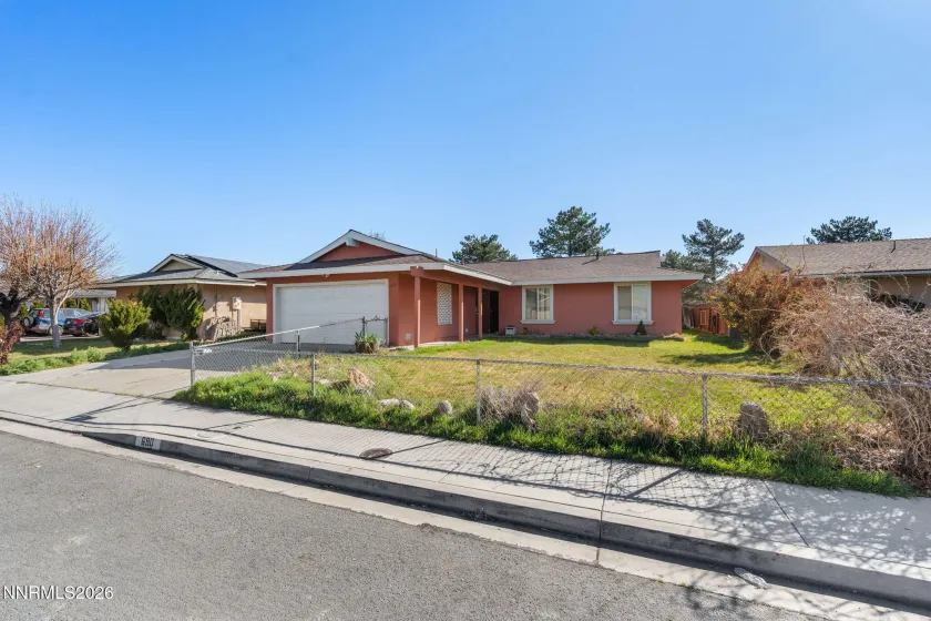 690 Lyyski, Sparks, Nevada 89431, 4 Bedrooms Bedrooms, ,2 BathroomsBathrooms,Residential,Residential,Lyyski,260003317