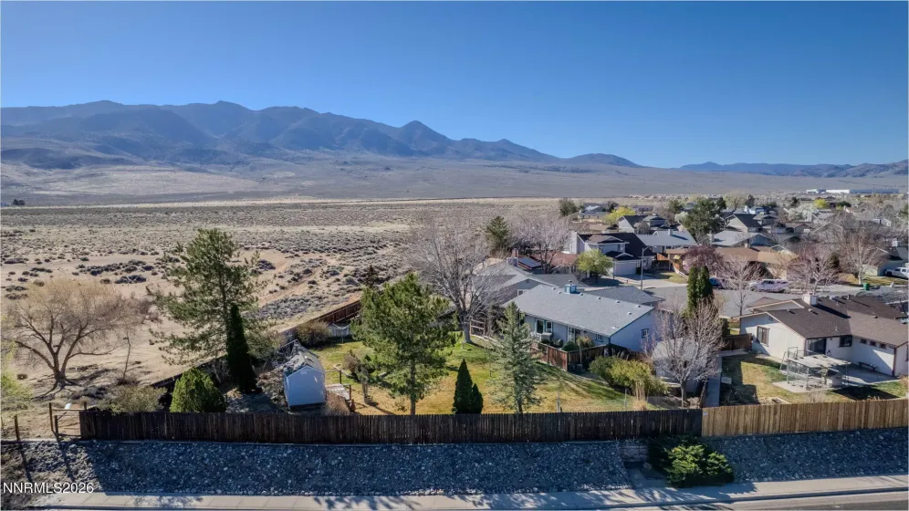 116 Woodlake, Dayton, Nevada 89403, 3 Bedrooms Bedrooms, ,2 BathroomsBathrooms,Residential,Residential,Woodlake,260003320