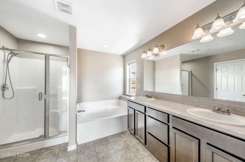 3805 Pimlico, Reno, Nevada 89512, 4 Bedrooms Bedrooms, ,3 BathroomsBathrooms,Residential,Residential,Pimlico,260003322