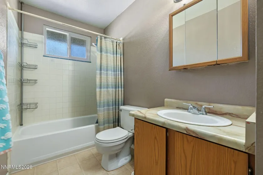 17405 Egret, Reno, Nevada 89508, 3 Bedrooms Bedrooms, ,2 BathroomsBathrooms,Residential,Residential,Egret,260003323