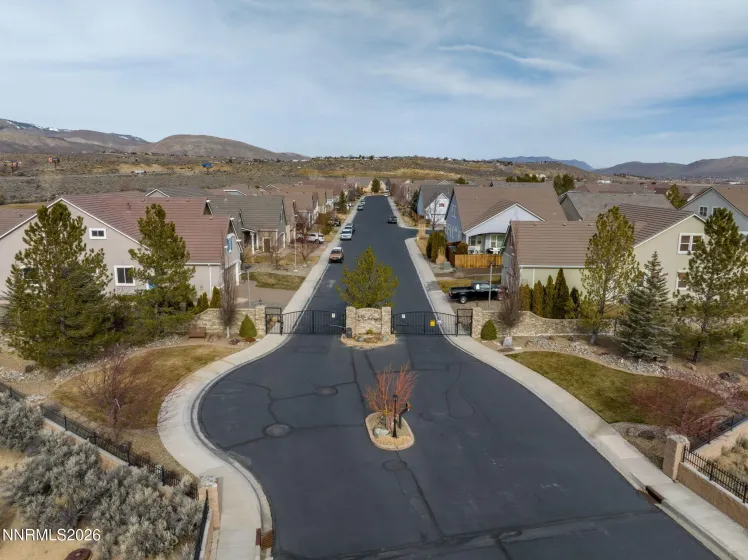 3356 Dog Leg, Minden, Nevada 89423, 3 Bedrooms Bedrooms, ,4 BathroomsBathrooms,Residential,Residential,Dog Leg,260001154