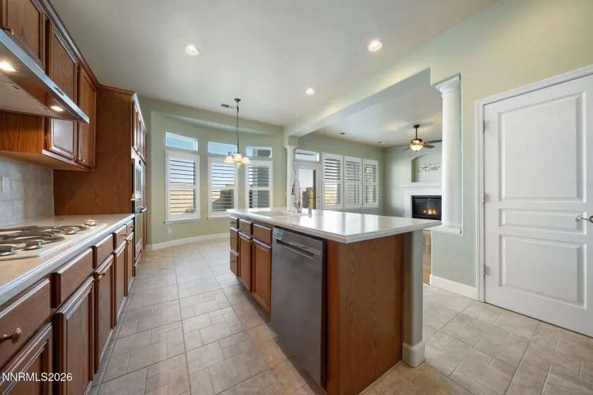 3356 Dog Leg, Minden, Nevada 89423, 3 Bedrooms Bedrooms, ,4 BathroomsBathrooms,Residential,Residential,Dog Leg,260001154