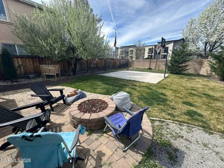 11201 Messina, Reno, Nevada 89521, 4 Bedrooms Bedrooms, ,3 BathroomsBathrooms,Residential,Residential,Messina,260003331