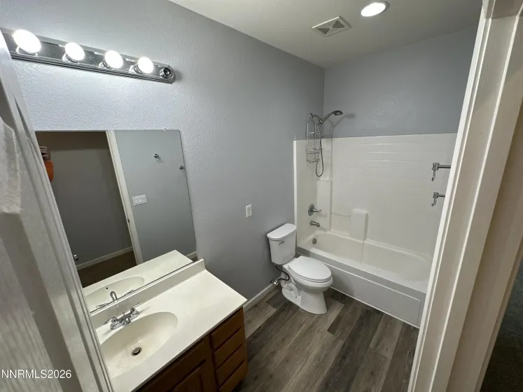 11201 Messina, Reno, Nevada 89521, 4 Bedrooms Bedrooms, ,3 BathroomsBathrooms,Residential,Residential,Messina,260003331