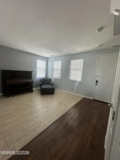 11201 Messina, Reno, Nevada 89521, 4 Bedrooms Bedrooms, ,3 BathroomsBathrooms,Residential,Residential,Messina,260003331