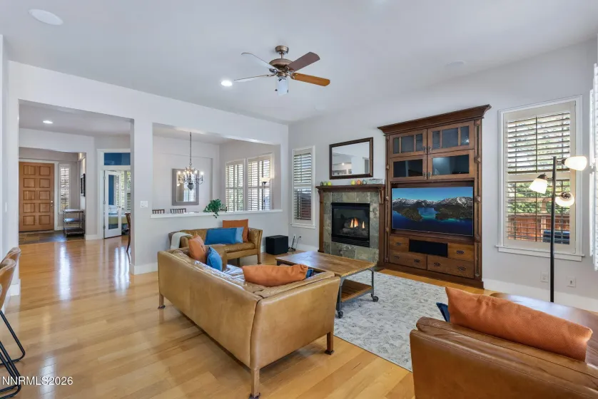 4910 Turning Leaf, Reno, Nevada 89519, 3 Bedrooms Bedrooms, ,2 BathroomsBathrooms,Residential,Residential,Turning Leaf,260003332