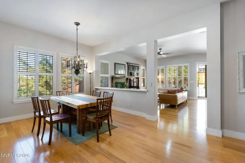 4910 Turning Leaf, Reno, Nevada 89519, 3 Bedrooms Bedrooms, ,2 BathroomsBathrooms,Residential,Residential,Turning Leaf,260003332