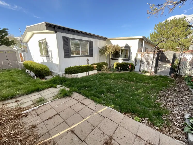 179 Brannan Way, Reno, Nevada 89511, 3 Bedrooms Bedrooms, 11 Rooms Rooms,2 BathroomsBathrooms,Manufactured,Residential,Brannan,260003333