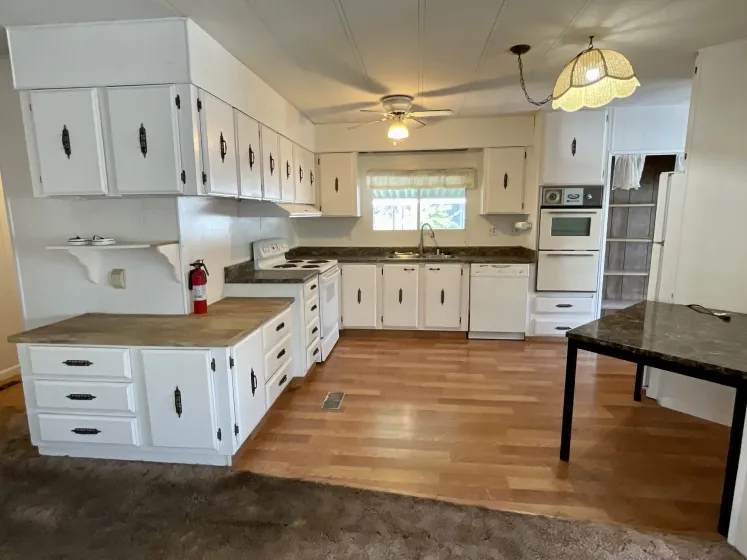 675 Parlanti Ln #18, Sparks, Nevada 89434, 3 Bedrooms Bedrooms, 11 Rooms Rooms,2 BathroomsBathrooms,Manufactured,Residential,Parlanti,260003334