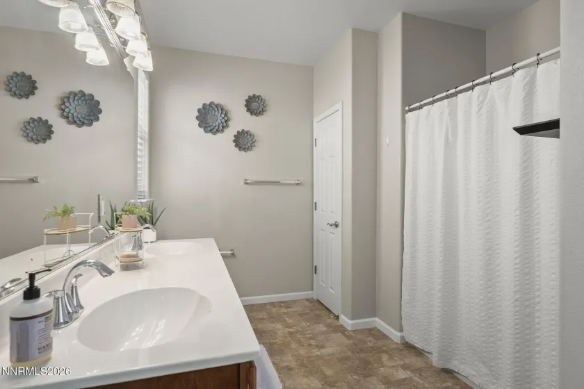 4660 Ciarra Kennedy, Reno, Nevada 89503, 2 Bedrooms Bedrooms, ,3 BathroomsBathrooms,Residential,Residential,Ciarra Kennedy,260003340