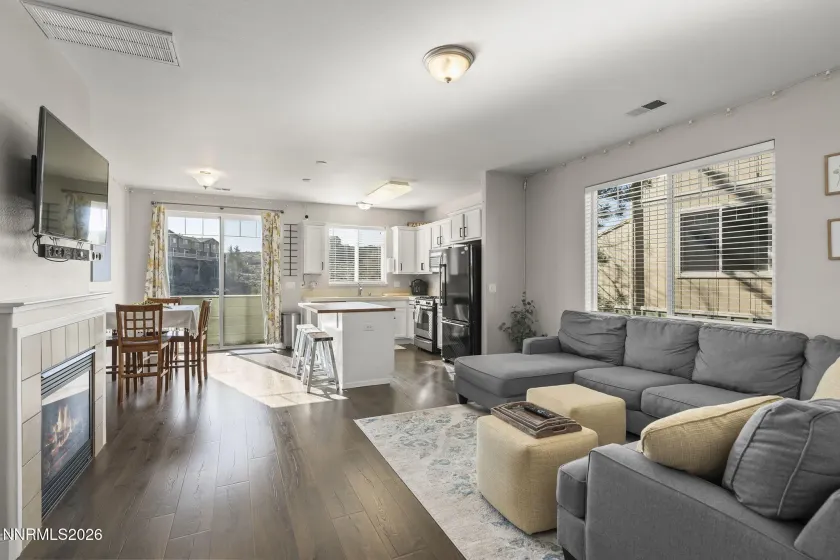 4660 Ciarra Kennedy, Reno, Nevada 89503, 2 Bedrooms Bedrooms, ,3 BathroomsBathrooms,Residential,Residential,Ciarra Kennedy,260003340