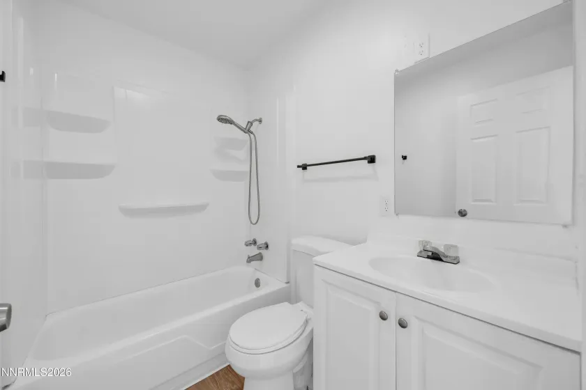 5001 Catalina, Reno, Nevada 89502, 2 Bedrooms Bedrooms, ,1 BathroomBathrooms,Residential,Residential,Catalina,260003344