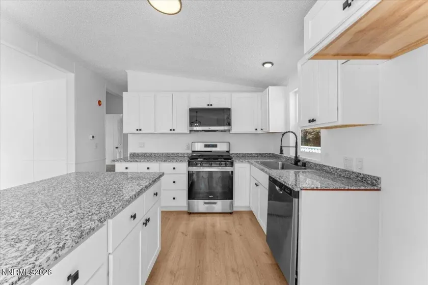 5377 Corral, Sun Valley, Nevada 89433, 3 Bedrooms Bedrooms, ,2 BathroomsBathrooms,Residential,Residential,Corral,260003345