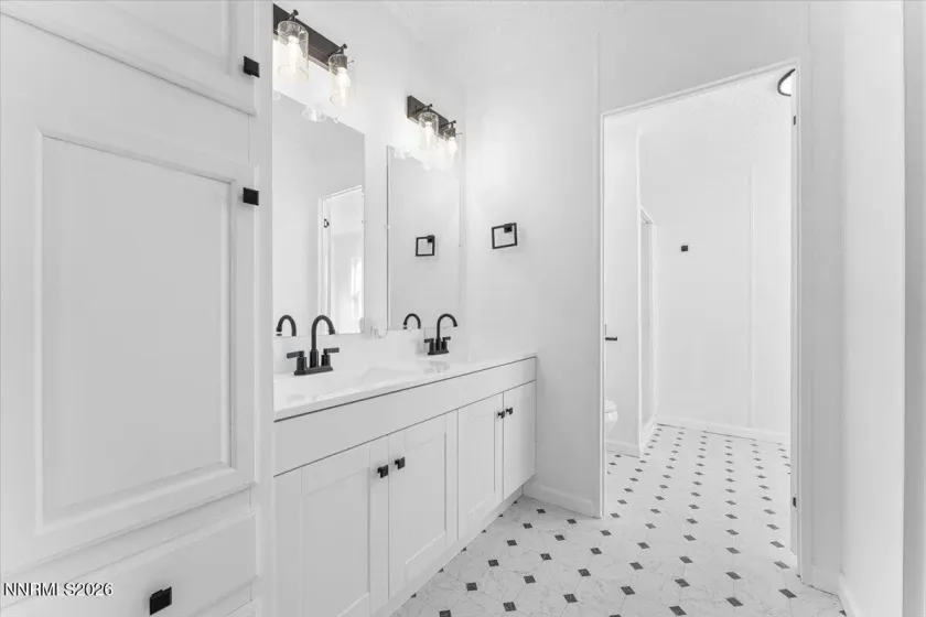 5377 Corral, Sun Valley, Nevada 89433, 3 Bedrooms Bedrooms, ,2 BathroomsBathrooms,Residential,Residential,Corral,260003345