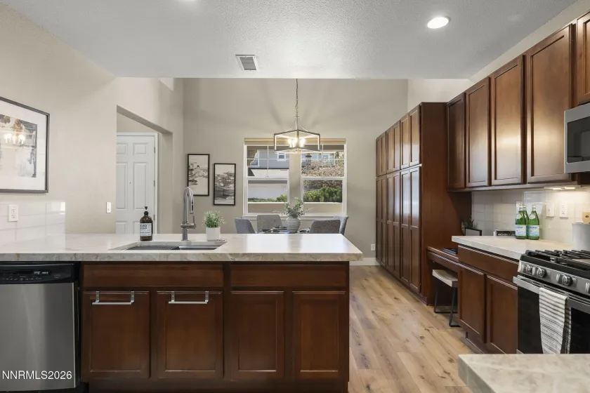 2155 Falling Star, Reno, Nevada 89523, 3 Bedrooms Bedrooms, ,3 BathroomsBathrooms,Residential,Residential,Falling Star,260003352