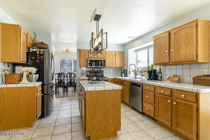 4490 Reddawn, Reno, Nevada 89523, 4 Bedrooms Bedrooms, ,3 BathroomsBathrooms,Residential,Residential,Reddawn,260003371