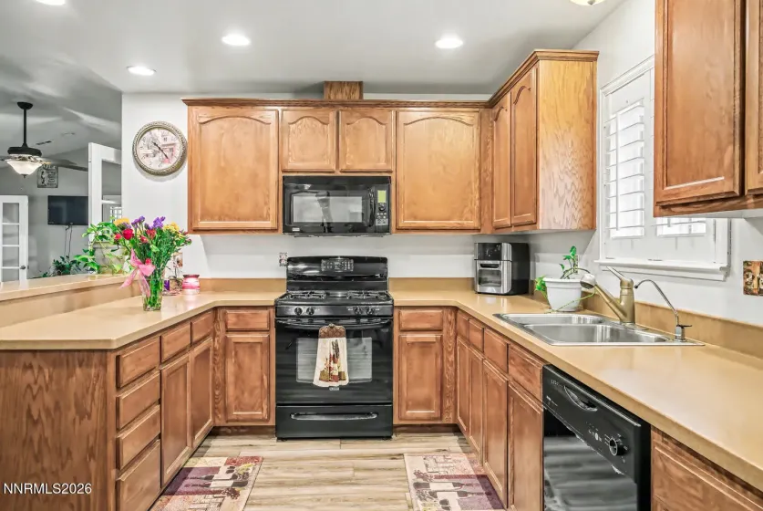 1417 Ken, Fallon, Nevada 89406, 3 Bedrooms Bedrooms, ,2 BathroomsBathrooms,Residential,Residential,Ken,260002519