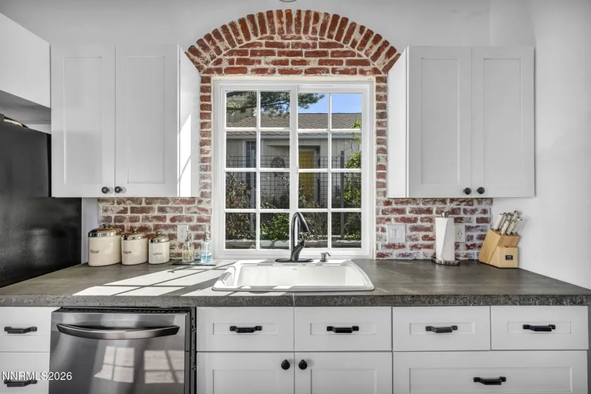 3332 Skyline View, Reno, Nevada 89509, 4 Bedrooms Bedrooms, ,3 BathroomsBathrooms,Residential,Residential,Skyline View,260003374