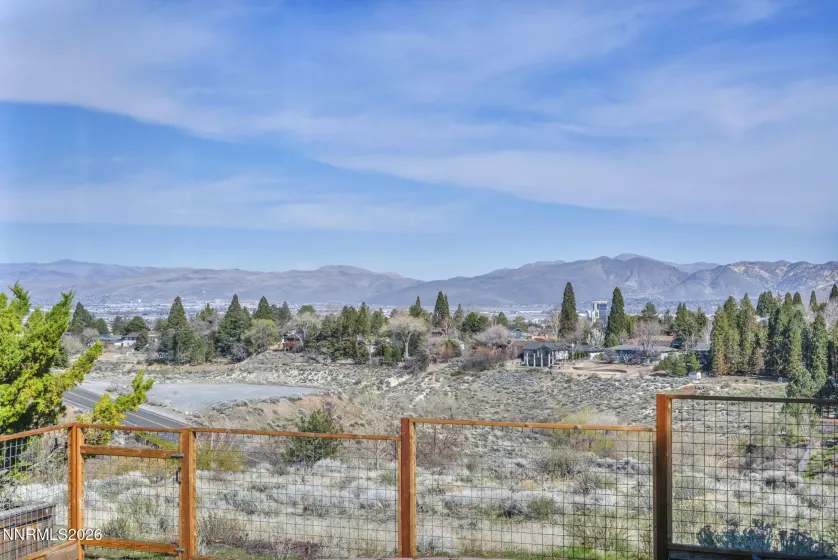 3332 Skyline View, Reno, Nevada 89509, 4 Bedrooms Bedrooms, ,3 BathroomsBathrooms,Residential,Residential,Skyline View,260003374