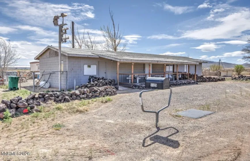 1125 US-50, Silver Springs, Nevada 89429, ,Commercial Sale,Residential,US-50,260003381