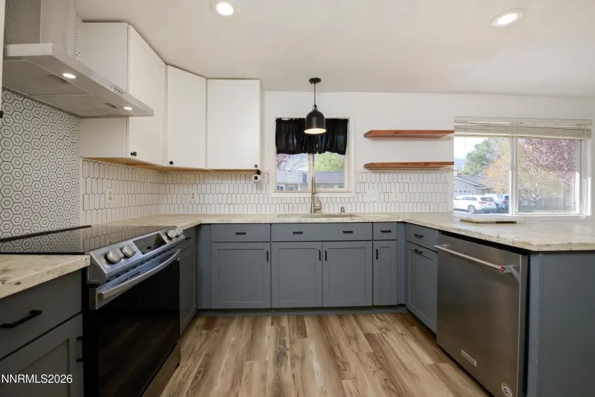 901 Sharrow, Carson City, Nevada 89703, 4 Bedrooms Bedrooms, ,3 BathroomsBathrooms,Residential,Residential,Sharrow,260003384