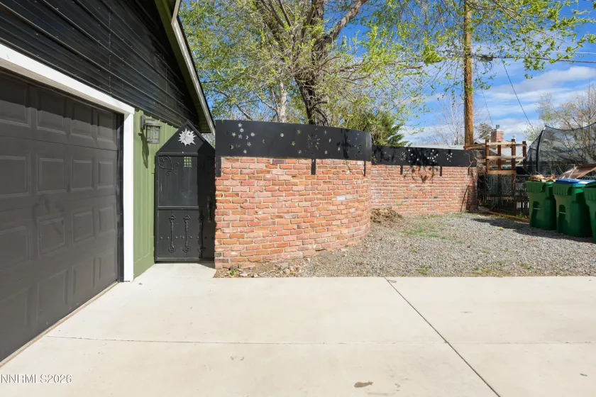 901 Sharrow, Carson City, Nevada 89703, 4 Bedrooms Bedrooms, ,3 BathroomsBathrooms,Residential,Residential,Sharrow,260003384