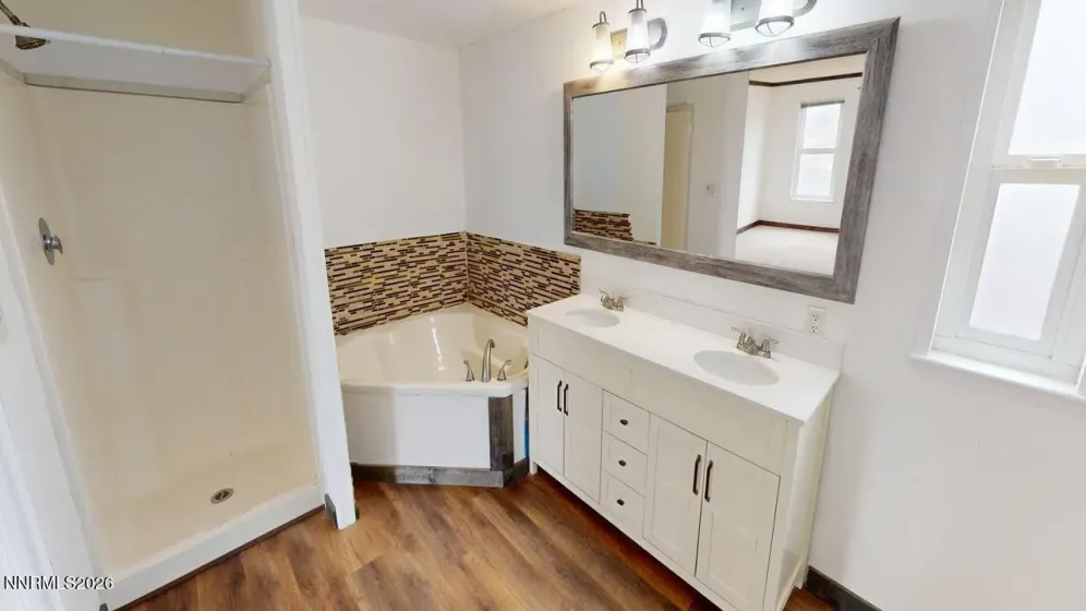 1505 Lindsey, Battle Mountain, Nevada 89820, 3 Bedrooms Bedrooms, ,2 BathroomsBathrooms,Residential,Residential,Lindsey,260001442