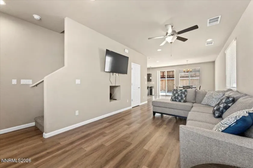 3558 Penn Nat'L, Reno, Nevada 89512, 4 Bedrooms Bedrooms, ,3 BathroomsBathrooms,Residential,Residential,Penn Nat'L,260001948