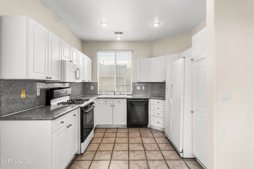 3504 Heron'S, Reno, Nevada 89502, 3 Bedrooms Bedrooms, ,3 BathroomsBathrooms,Residential,Residential,Heron'S,260003394