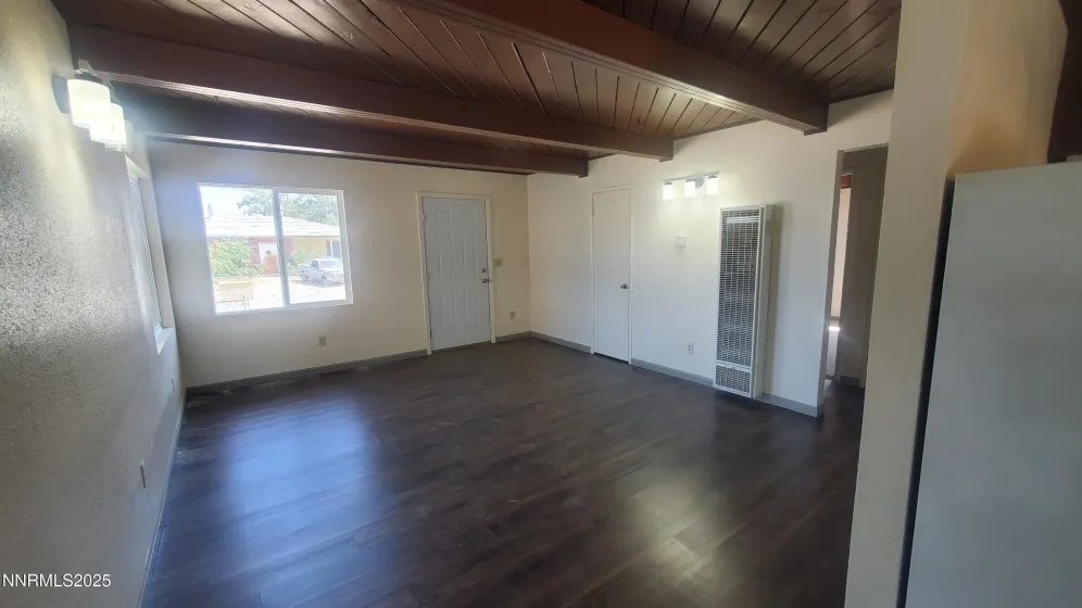 122 Harrison, Hawthorne, Nevada 89415, 2 Bedrooms Bedrooms, ,1 BathroomBathrooms,Residential,Residential,Harrison,250053227