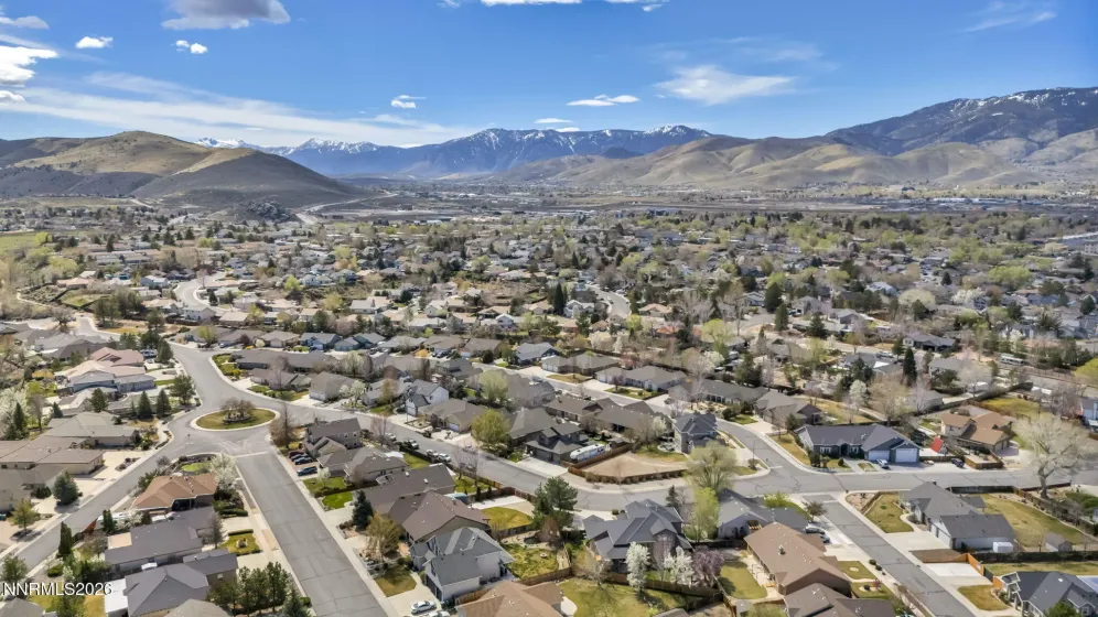 1760 Dogleg, Carson City, Nevada 89701, 4 Bedrooms Bedrooms, ,3 BathroomsBathrooms,Residential,Residential,Dogleg,260003395