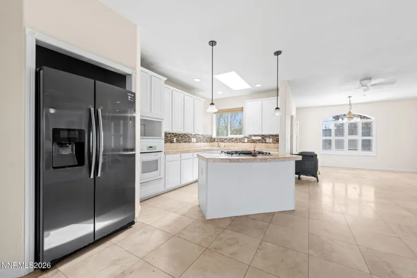 1935 Alta Vista, Fernley, Nevada 89408, 3 Bedrooms Bedrooms, ,3 BathroomsBathrooms,Residential,Residential,Alta Vista,260003396