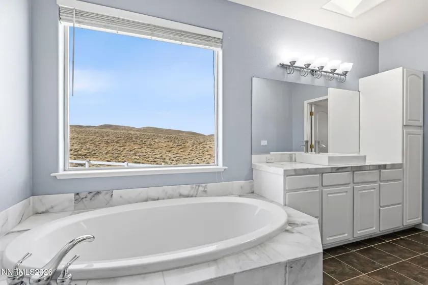 1935 Alta Vista, Fernley, Nevada 89408, 3 Bedrooms Bedrooms, ,3 BathroomsBathrooms,Residential,Residential,Alta Vista,260003396