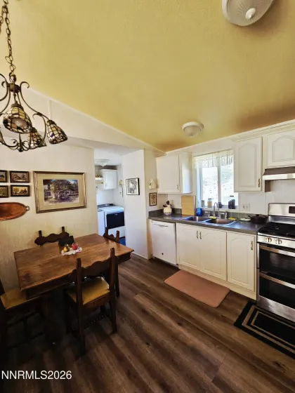 118 Mark, Gardnerville, Nevada 89410, 2 Bedrooms Bedrooms, ,2 BathroomsBathrooms,Residential,Residential,Mark,260003398