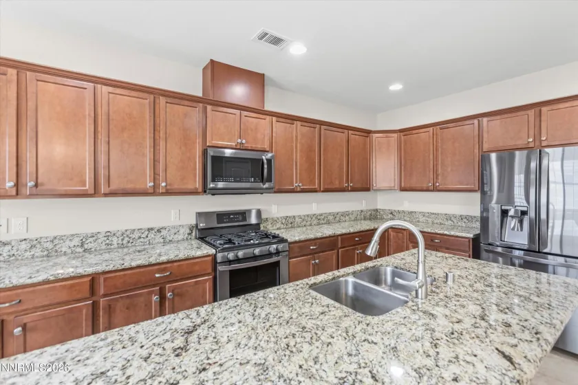 2232 Dominic, Reno, Nevada 89521, 3 Bedrooms Bedrooms, ,3 BathroomsBathrooms,Residential,Residential,Dominic,260003400