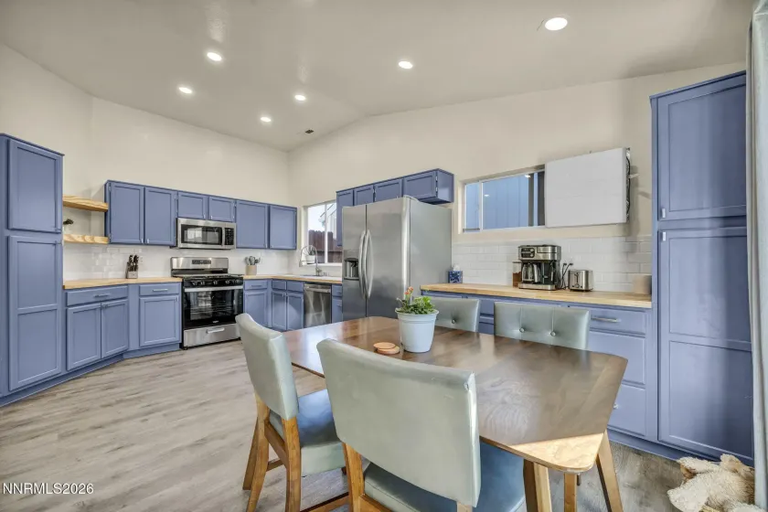 4572 Sage Rose, Reno, Nevada 89502, 2 Bedrooms Bedrooms, ,2 BathroomsBathrooms,Residential,Residential,Sage Rose,260003404