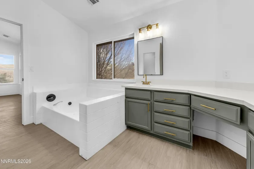 40 Eagle Claw, Reno, Nevada 89523, 3 Bedrooms Bedrooms, ,3 BathroomsBathrooms,Residential,Residential,Eagle Claw,260003403