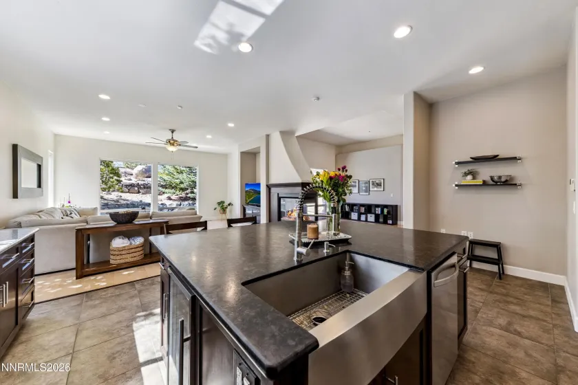 617 Rabbit Ridge, Reno, Nevada 89511, 3 Bedrooms Bedrooms, ,3 BathroomsBathrooms,Residential,Residential,Rabbit Ridge,260003405