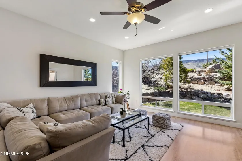 617 Rabbit Ridge, Reno, Nevada 89511, 3 Bedrooms Bedrooms, ,3 BathroomsBathrooms,Residential,Residential,Rabbit Ridge,260003405