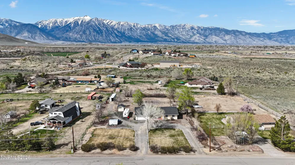 726 Pinto, Gardnerville, Nevada 89410, 3 Bedrooms Bedrooms, ,3 BathroomsBathrooms,Residential,Residential,Pinto,260003407