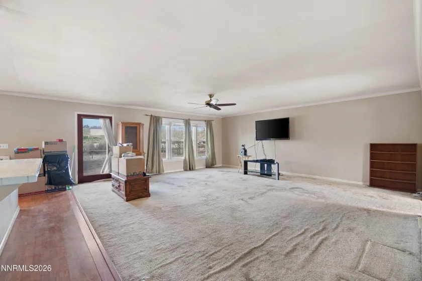 726 Pinto, Gardnerville, Nevada 89410, 3 Bedrooms Bedrooms, ,3 BathroomsBathrooms,Residential,Residential,Pinto,260003407