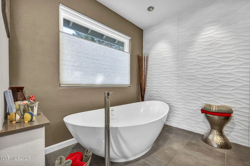 3302 Deer Ridge, Reno, Nevada 89509, 3 Bedrooms Bedrooms, ,3 BathroomsBathrooms,Residential,Residential,Deer Ridge,260003408