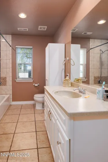 1400 Golden Park, Fallon, Nevada 89406, 4 Bedrooms Bedrooms, ,3 BathroomsBathrooms,Residential,Residential,Golden Park,260003410