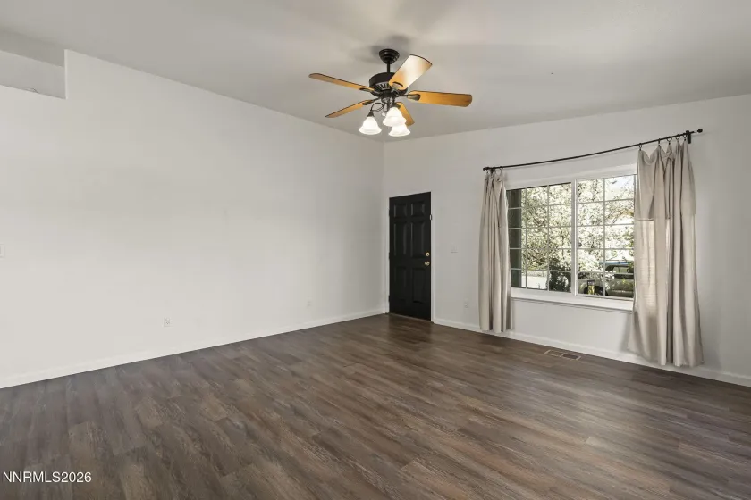 17664 Alexandria, Reno, Nevada 89508, 3 Bedrooms Bedrooms, ,2 BathroomsBathrooms,Residential,Residential,Alexandria,260003411