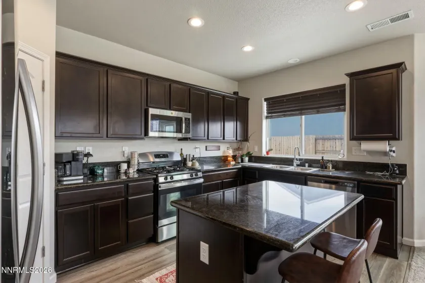 310 Alfred, Reno, Nevada 89506, 3 Bedrooms Bedrooms, ,2 BathroomsBathrooms,Residential,Residential,Alfred,260003413