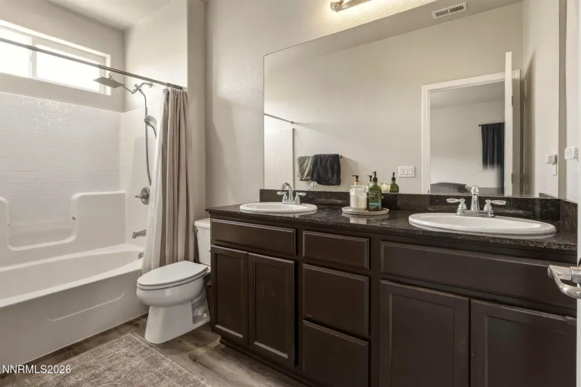 310 Alfred, Reno, Nevada 89506, 3 Bedrooms Bedrooms, ,2 BathroomsBathrooms,Residential,Residential,Alfred,260003413