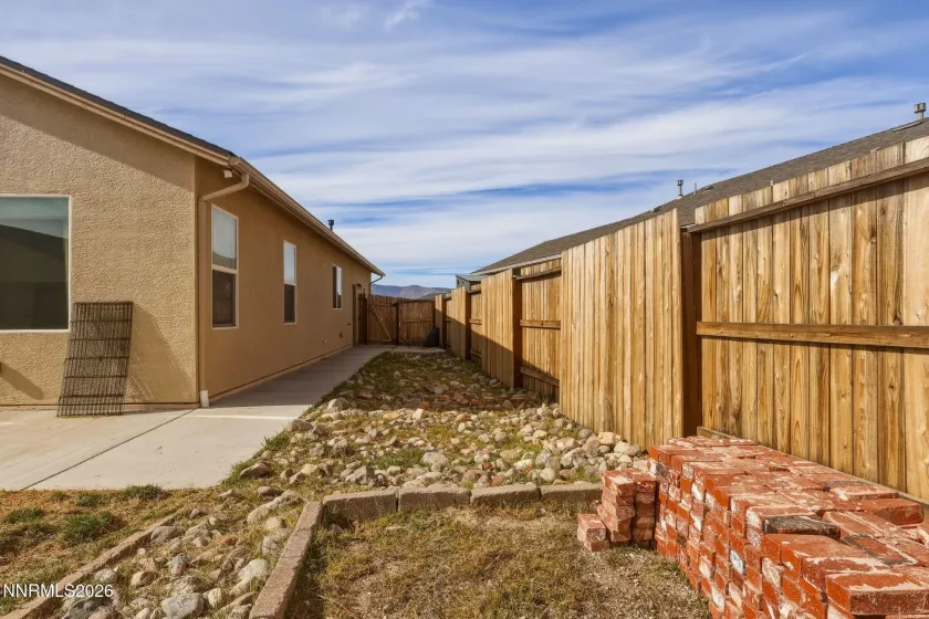 310 Alfred, Reno, Nevada 89506, 3 Bedrooms Bedrooms, ,2 BathroomsBathrooms,Residential,Residential,Alfred,260003413